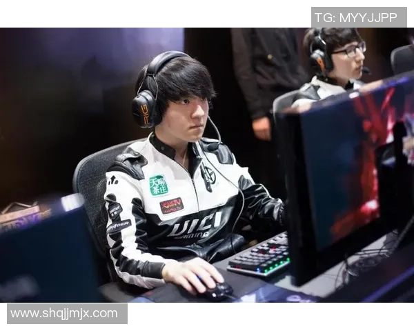 赛后分析：RNG与EDG在团队协作中的精彩表现与战术思考